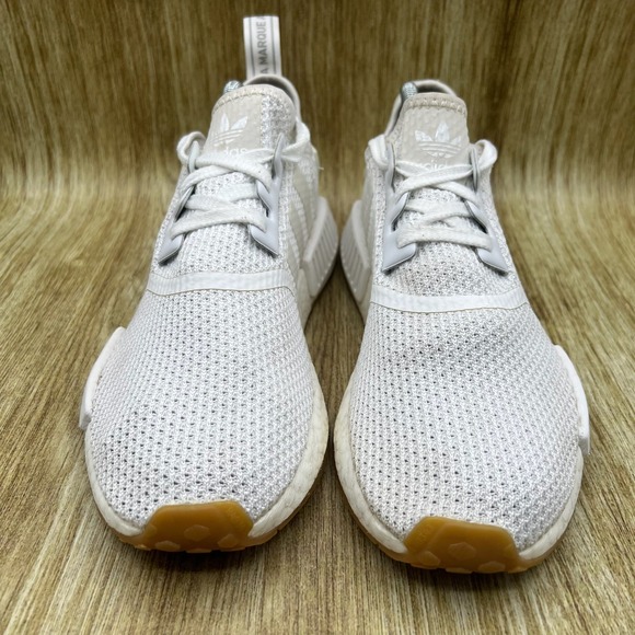 Adidas NMD R1 Men\'s Size 8.5 Running Shoes White Gum Athletic Sneakers  D96635